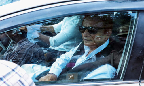 आजम खान से आज मिलेंगे अखिलेश