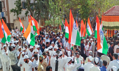 कांग्रेस का दबाव डालने का एक और दांव