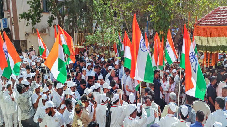कांग्रेस का दबाव डालने का एक और दांव
