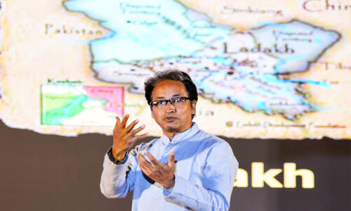 लेह में सोनम वांगचुक गिरफ्तार