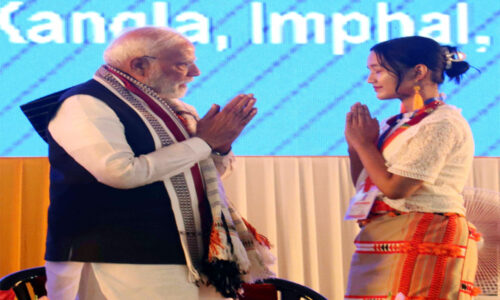 28 महीने देरी से मणिपुर पहुंचे मोदी