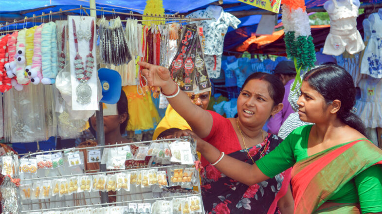 धन किसका, कर्ज कहां?