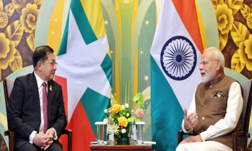 म्यांमार के सैनिक शासक से मोदी की मुलाकात