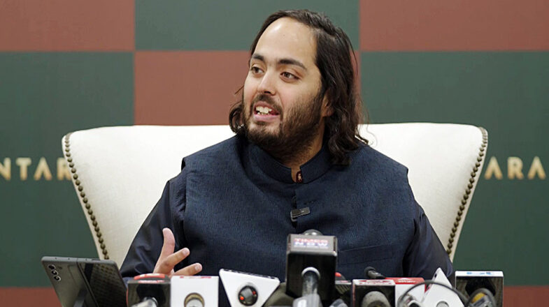 क्लीन चिट की रिपोर्ट क्यों छिपाना है?