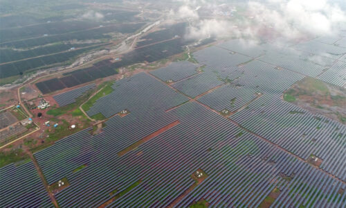 स्वच्छ ऊर्जा बाजार में चीन का एकाधिकार बना!