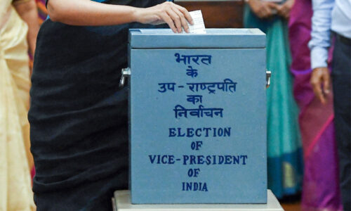 भाजपा ने सहयोगियों के पोलिंग एजेंट बनाए
