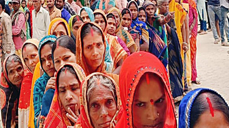 अचानक जन्म प्रमाणपत्र बनवाने की होड़