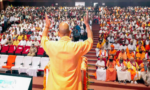 योगी का ‘हम और वे’ का नैरेटिव