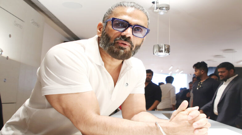 सुनील शेट्टी ने दशहरा पर साझा किया भावपूर्ण संदेश