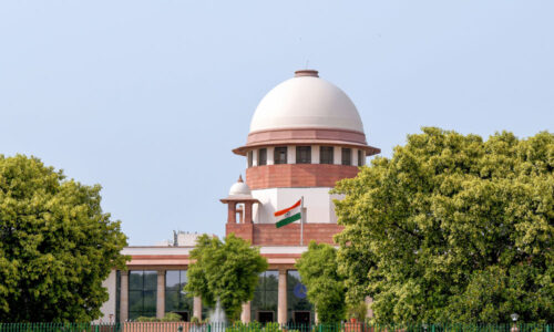 राष्ट्रपति, राज्यपाल को डेडलाइन नहीं दे सकते