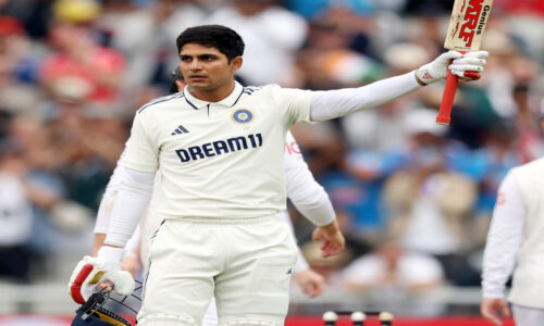 भारत बनाम वेस्टइंडीज : गिल-जायसवाल ने लगाए शतक