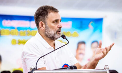 अफगान मंत्री की प्रेस वार्ता में महिला पत्रकारों की अनुपस्थिति पर राहुल ने केंद्र को घेरा