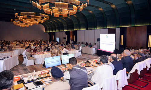 बिहार चुनाव : निर्वाचन आयोग ने 12 दलों के साथ की बैठक