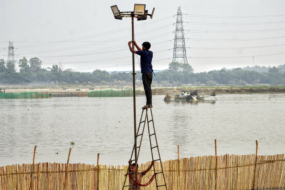 स्वच्छ यमुना से छठ व्रतियों में उमंग