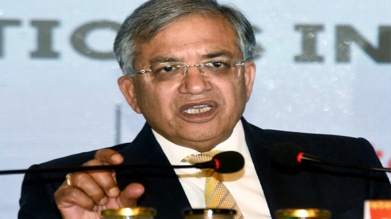 ज्ञानेश कुमार के खिलाफ महाभियोग प्रस्ताव पेश