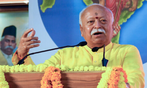 भागवत के भाषण में मोदी की लाइन
