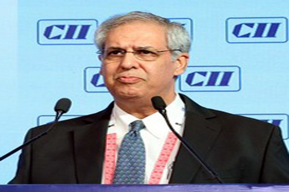 टाटा समूह में विवाद बढ़ा