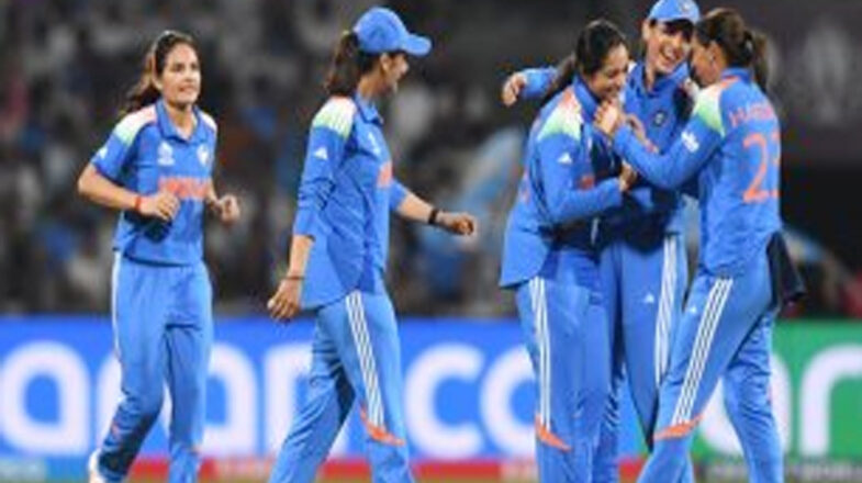 महिला विश्व कप : सेमीफाइनल में ऑस्ट्रेलिया ने चुनी बल्लेबाजी, शेफाली की भारतीय टीम में वापसी