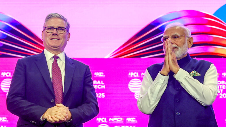 मोदी-स्टार्मर ने सीईओ फोरम को संबोधित किया