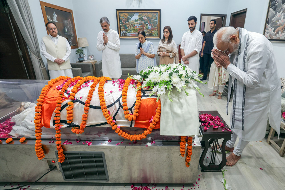 विजय मल्होत्रा का निधन