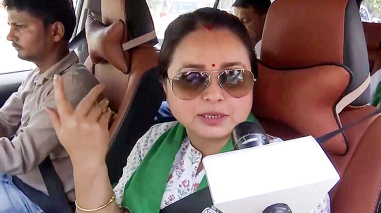 लालू प्रसाद की बेटी ने परिवार से नाता तोड़ा