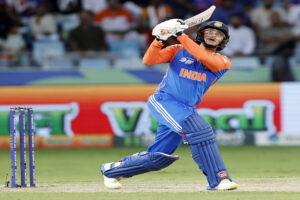 अभिषेक शर्मा ने रचा इतिहास, टी20 अंतरराष्ट्रीय क्रिकेट में सबसे तेज 1000 रन पूरे