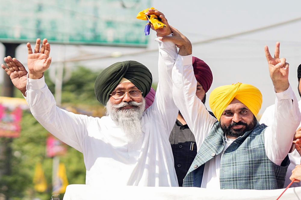 पंजाब: तरन तारन उपचुनाव में आम आदमी पार्टी उम्मीदवार हरमीत सिंह संधू को जीत मिली