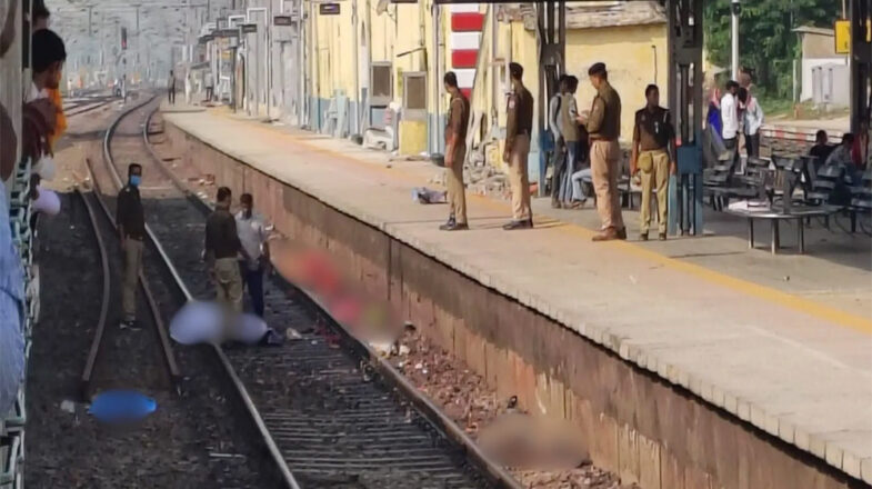 उत्तर प्रदेश : मिर्जापुर ट्रेन हादसे में छह लोगों की मौत