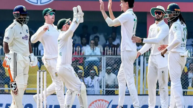 भारतीय बल्लेबाजों का फ्लॉप शो, तीसरी बार दर्ज हुआ अनचाहा रिकॉर्ड