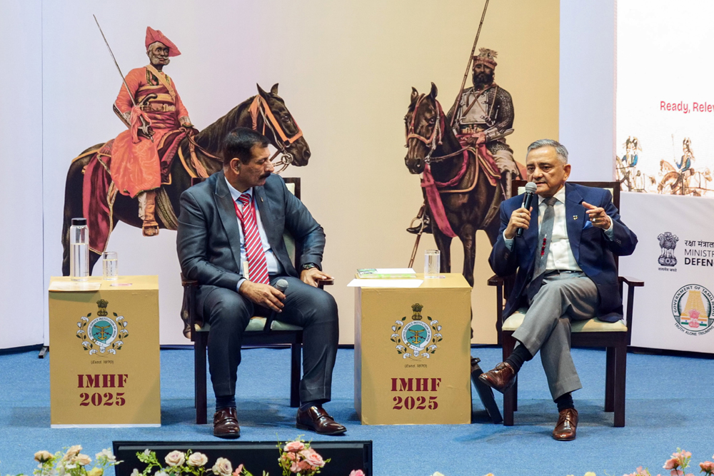 राष्ट्र-भक्ति बनाम मुनाफा