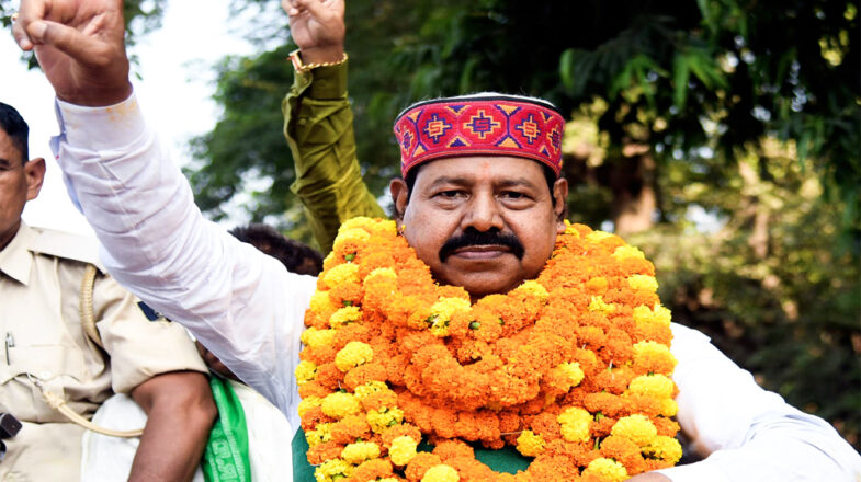 उम्मीदवारों की कमाई की जांच होगी