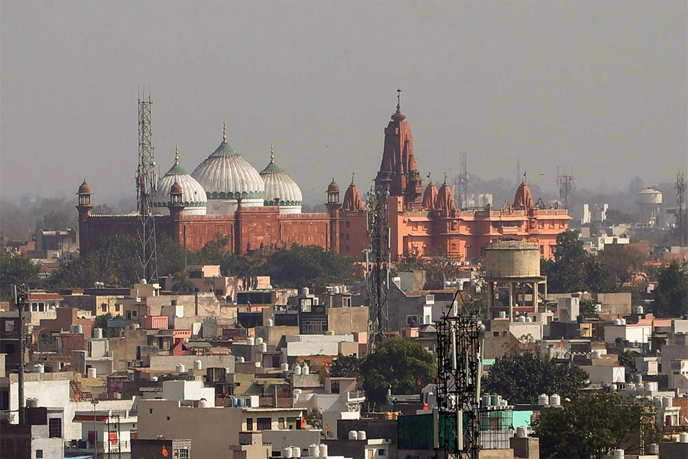 सियासी इस्लाम पर सोचने की हिम्मत कहां?