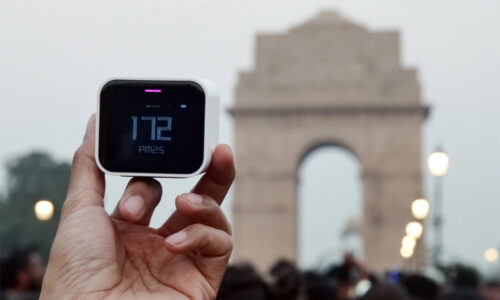 दिल्ली में हवा जहरीली, 450 के पार