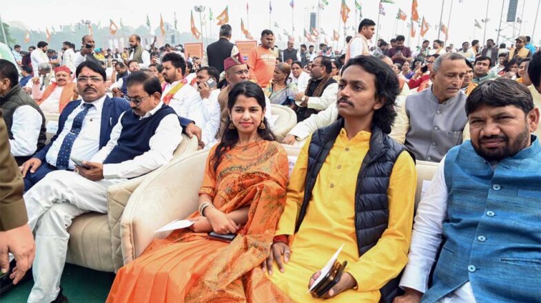 जाति गणना के बाद फारवर्ड बढ़े!