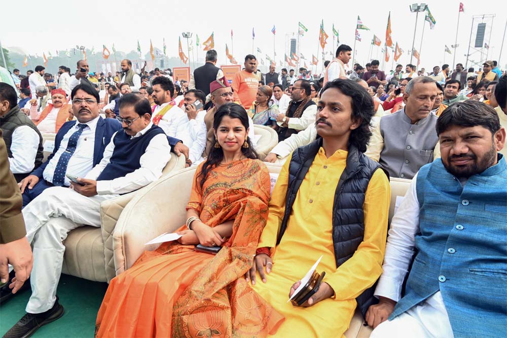 जाति गणना के बाद फारवर्ड बढ़े!