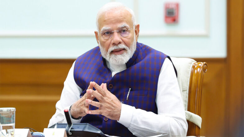 पीएमओ की बात गृह मंत्रालय नहीं मान रहा!