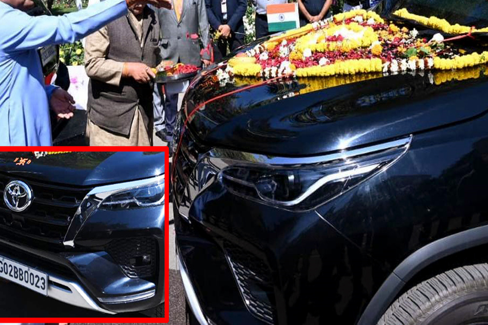 खास नंबर की नीलामी का ड्रामा बंद होना चाहिए