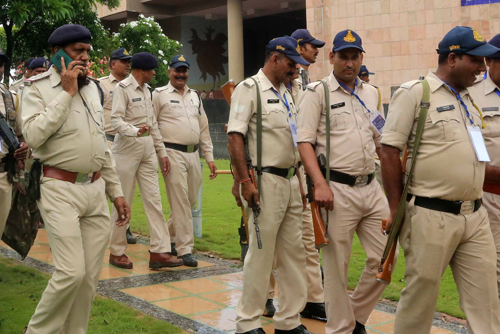 मध्य प्रदेश के वीआईटी यूनिवर्सिटी में उपद्रव