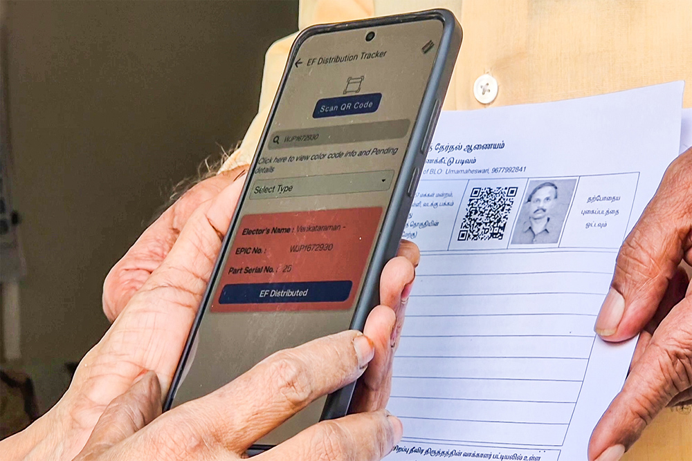 हर योजना और मामले में धमक मनवाना!