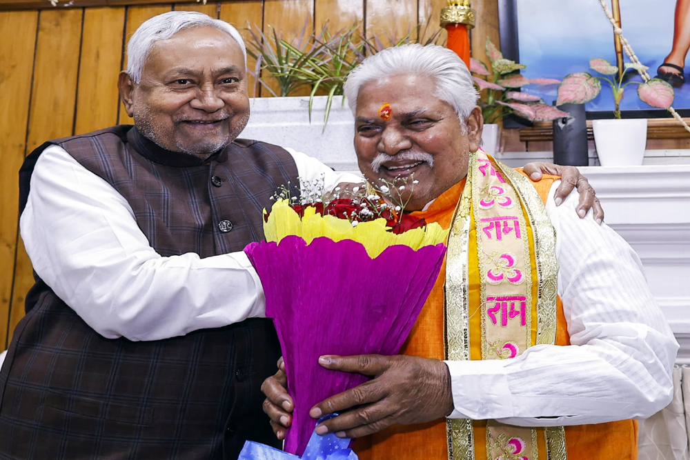 भाजपा के प्रेम कुमार सर्वसम्मति से बने बिहार विधानसभा अध्यक्ष