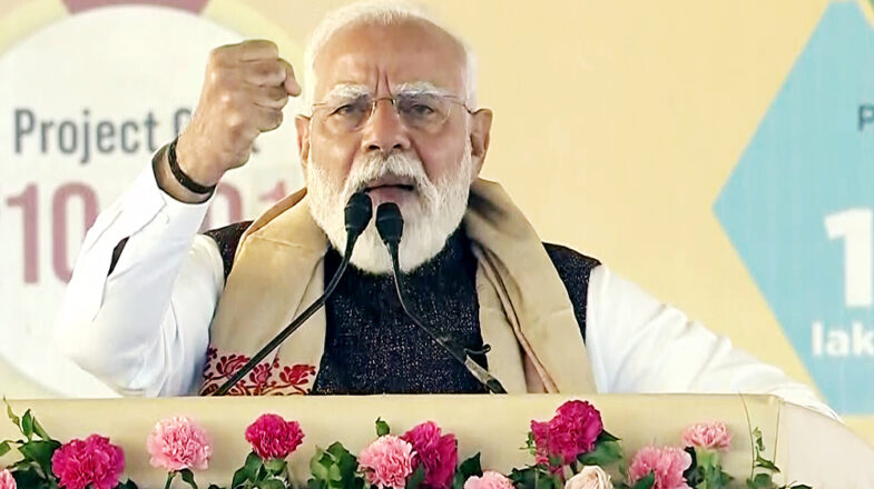 वो दिन दूर नहीं, जब यूपी का डिफेंस कॉरिडोर दुनिया भर में जाना जाएगा: पीएम मोदी