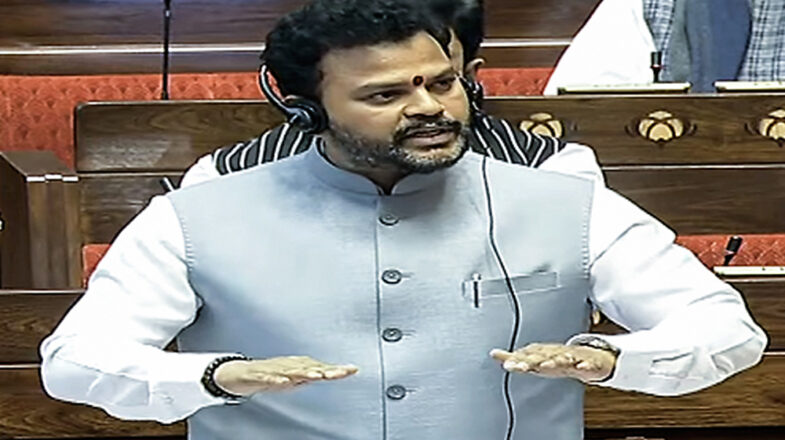 इंडिगो के ऑपरेशंस में आ रही स्थिरता, एयरलाइन की जवाबदेही तय की जाएगी : राम मोहन नायडू