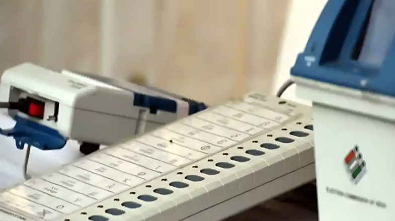 केरल स्थानीय निकाय चुनाव के पहले चरण में जोरदार मतदान