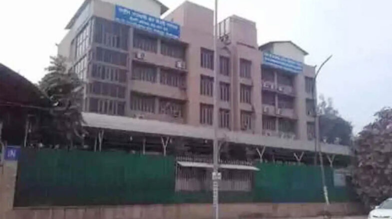 दिल्ली अधीनस्थ सेवा चयन बोर्ड की मार्च में होने वाली परीक्षा पर रोक