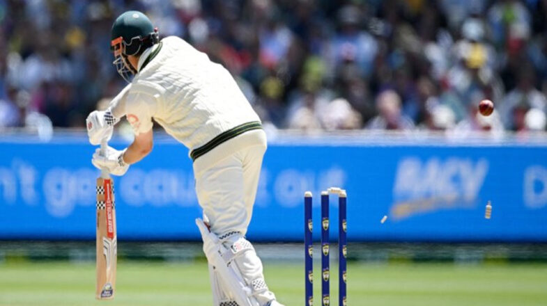 पिच है या मजाक, मेलबर्न की पिच पर माइकल वॉन ने कसा तंज