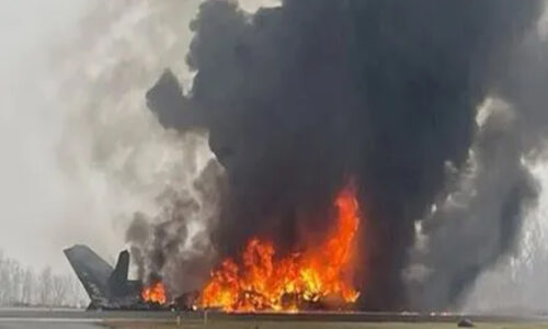 अमेरिका के नॉर्थ कैरोलिना एयरपोर्ट पर विमान हादसे में सात लोगों की मौत