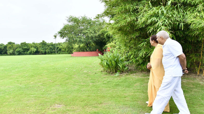 धनखड़ को अभी तक मकान आवंटित नहीं हुआ