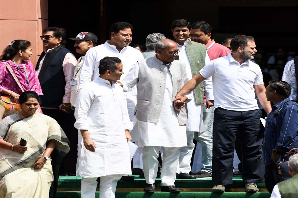 कांग्रेस के दिग्गज नेताओं का क्या होगा?