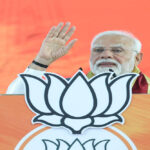 जनता को भड़का रहा है विपक्ष- मोदी