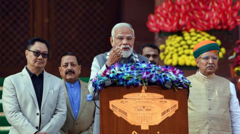 मोदी के ड्रामा नहीं करने वाले बयान पर विवाद